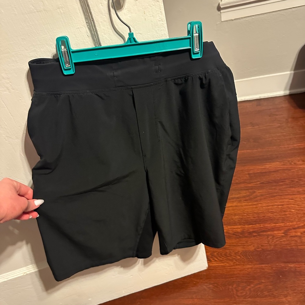lululemon athletica Men's Black Pace Breaker Linerless Short 7”